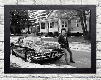 Bruce Springsteen Vintage Photograph - Retro Music Wall Art - Photo Print - Iconic Music Posters - Anniversary Gift - Timeless Fashion