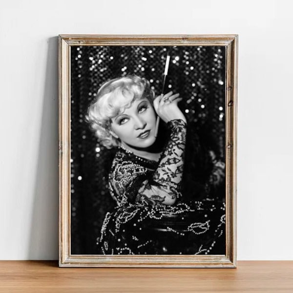 Mae West vintage photograph - retro wall art - Mae West photo print - Old Hollywood poster - Housewarming gift ideas - boudoir decor