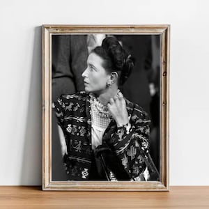 Fotografia vintage de Simone de Beauvoir - arte de parede retrô - impressão de foto de Beauvoir - pôster icônico - presente de inauguração de casa - presente inspirador