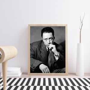 Photographie vintage d'Albert Camus art mural rétro impression photo Albert Camus affiches emblématiques idées cadeaux de pendaison de crémaillère cadeaux inspirants image 9