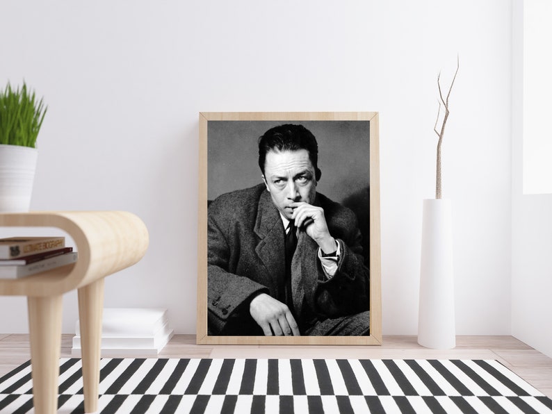 Photographie vintage d'Albert Camus art mural rétro impression photo Albert Camus affiches emblématiques idées cadeaux de pendaison de crémaillère cadeaux inspirants image 9