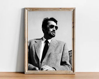 Gregory Peck vintage photograph - retro wall art - Gregory Peck photo print - Old Hollywood elegant posters - Housewarming gift ideas