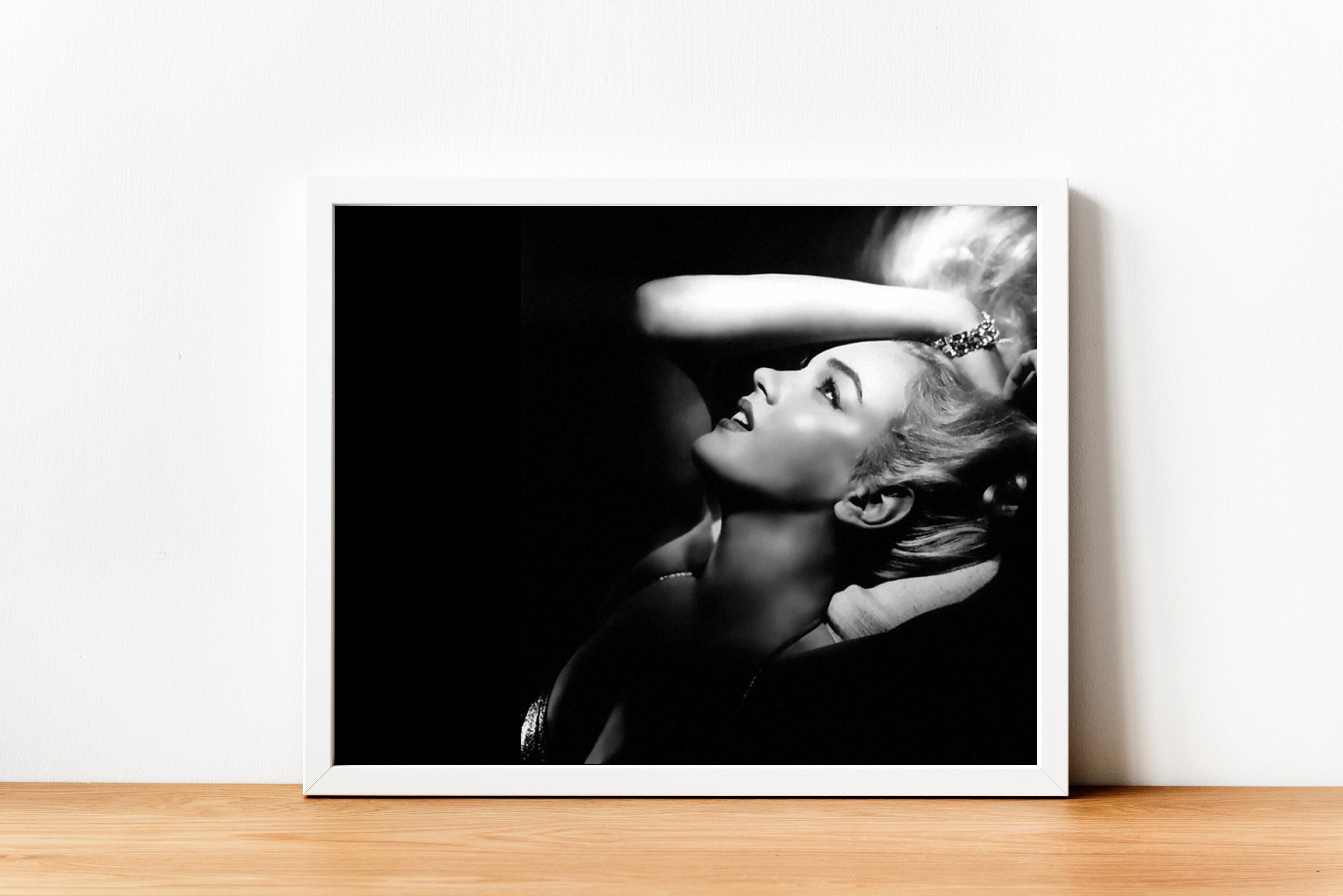 Marilyn Monroe Vintage Photograph - Classic Hollywood Movie Poster - Etsy