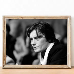 Alain Delon vintage photograph - retro wall art - Alain Delon photo print - Old Hollywood elegant posters - Housewarming gift ideas