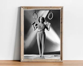 Gloria Swanson Vintage Photograph - Classic Hollywood Movie Poster