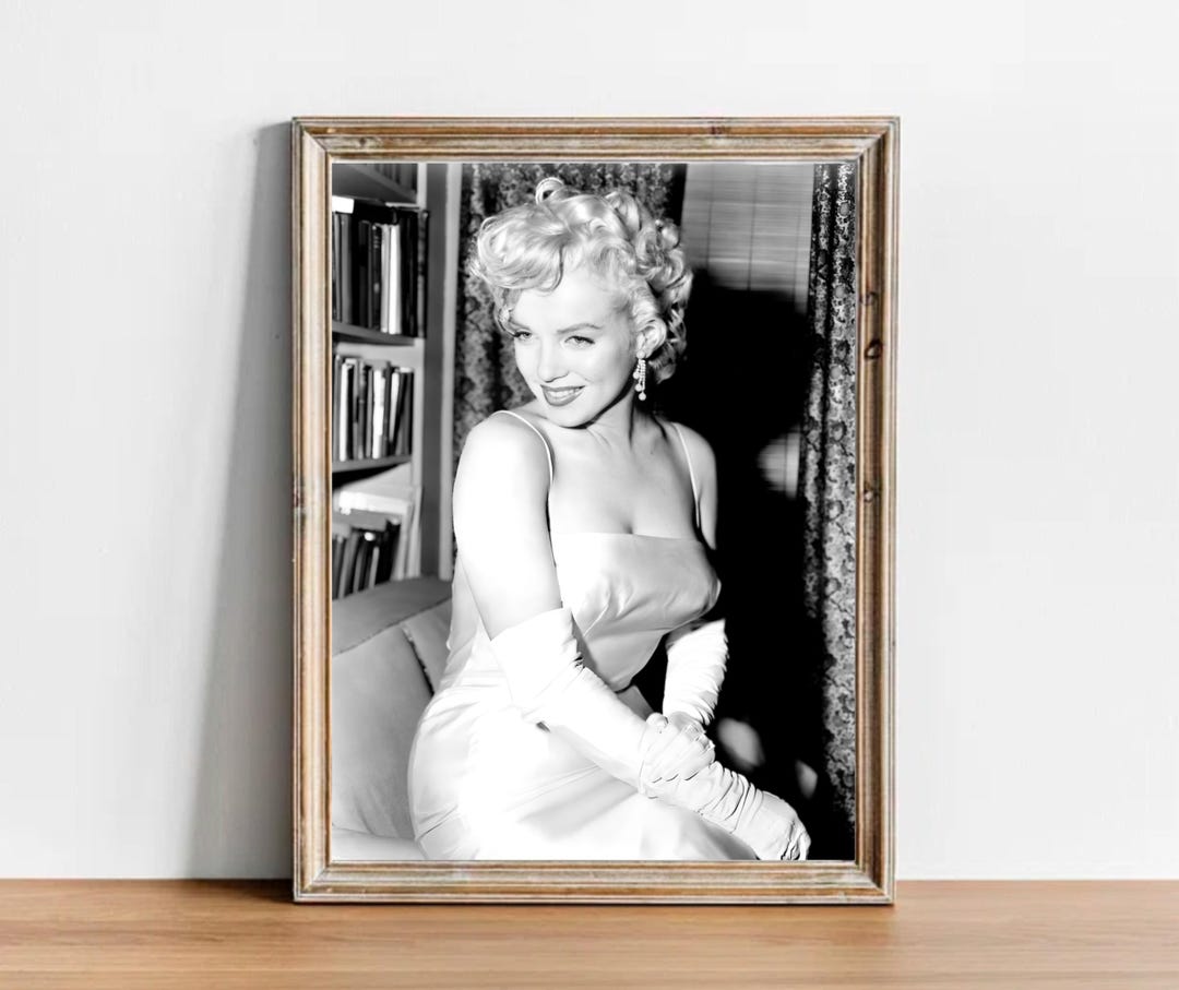 Vintage Marilyn Monroe Photograph - Classic Hollywood Movie Poster - Etsy
