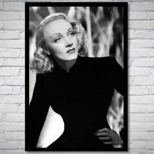 Marlene Dietrich vintage photograph - retro wall art - Marlene Dietrich photo print - Old Hollywood posters - Housewarming gift ideas