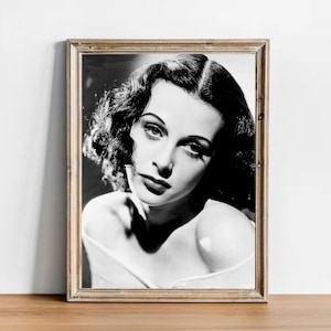Hedy Lamarr vintage photograph - retro wall art - Hedy Lamarr photo print - Old Hollywood posters - Housewarming gift ideas