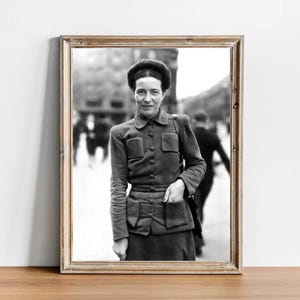 Simone de Beauvoir vintage photograph - retro wall art - de Beauvoir  photo print - Iconic poster - Housewarming gift - inspirational gift