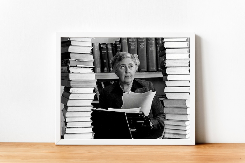 Agatha Christie vintage photograph retro wall art Agatha Christie photo print Iconic posters Housewarming gift inspirational gifts image 8