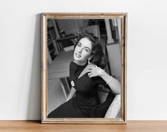 Elizabeth Taylor vintage photograph - retro wall art - Elizabeth Taylor photo print - Old Hollywood posters - Housewarming gift ideas