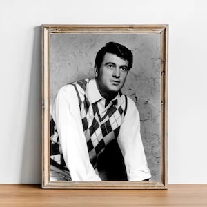 Rock Hudson vintage photograph - retro wall art - Rock Hudson photo print - Old Hollywood elegant poster - Housewarming gift ideas