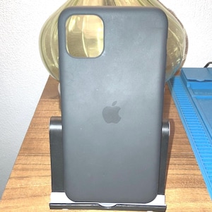 Apple Silicone Case MagSafe For iPhone 11 Pro Max - Black MX002ZM/A Genuine