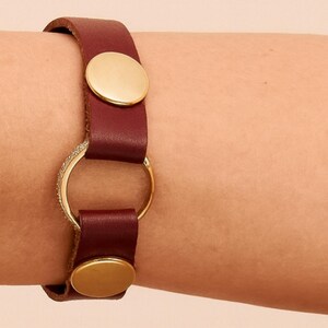 Latigo Brown Leather Ring Holder Bracelet | Wedding Band Keeper