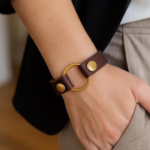Classic Timeless Leather Ring Holder Bracelet image 1