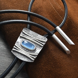 Sterling Silver Bolo, Collectors Bolo, Genuine Aquamarine, Great Wedding Bolo Tie, Special Occasion, 5MM Genuine Leather Cord, Great Gift