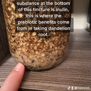 Dandelion Tincture• Root & Leaf or Just roots