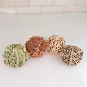 Natural 4 Balls Chew Toys for Small Pets | Natural Toys for Rabbits | Bunny Foraging Toy | Chew Balls for Rabbit Bunny Guinea Pig Chinchilla