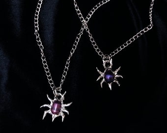 Dark purple pearl mini spider grunge metal necklace