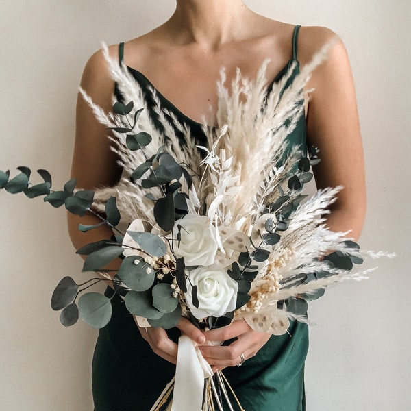 Pampas Wedding Bouquet, Ivory White Wedding Bouquet, Bridal Boho Bouquet, Dried Flowers, Rustic Bouquet, Eucalyptus Bouquet, Centerpiece