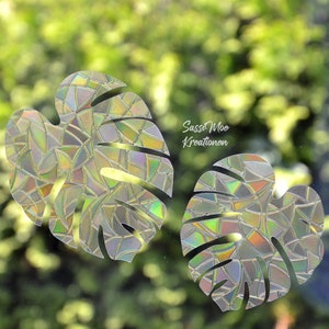 Suncatcher Sticker Monstera Leaf | Sun Catcher for a Beautiful Rainbow | window decal | window decoration