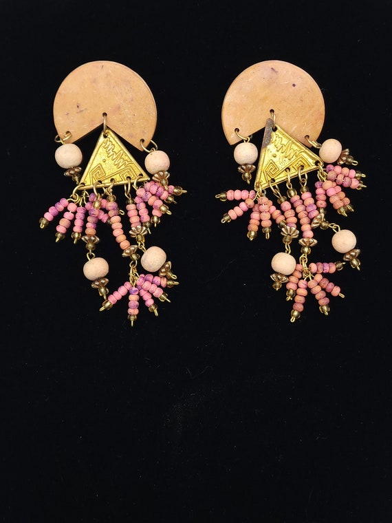 Fun gaudy vintage earrings - Gem