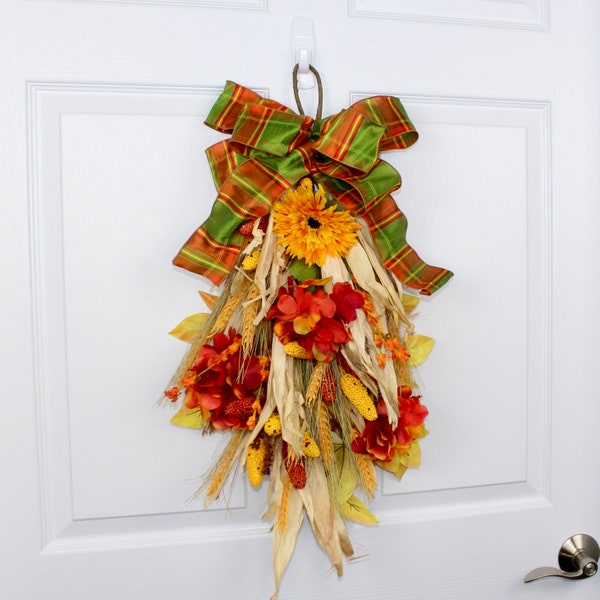 Fall swag, Corn Husk Swag, Autumn Wreath, Farmhouse Fall Wreath, Fall Front Door Swag, Wheat Swag, Fall Wreath, Harvest wreath