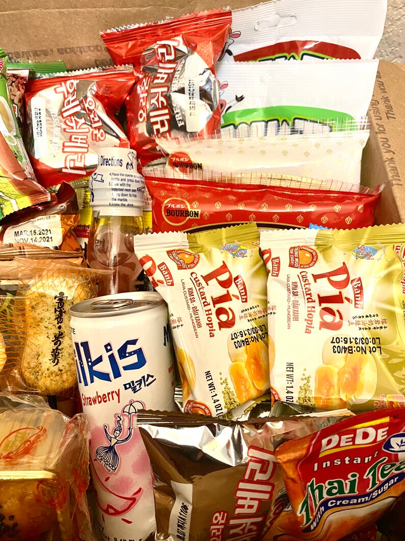 64pcs Asian snacks 2 drinks Exotic premium snacks Etsy
