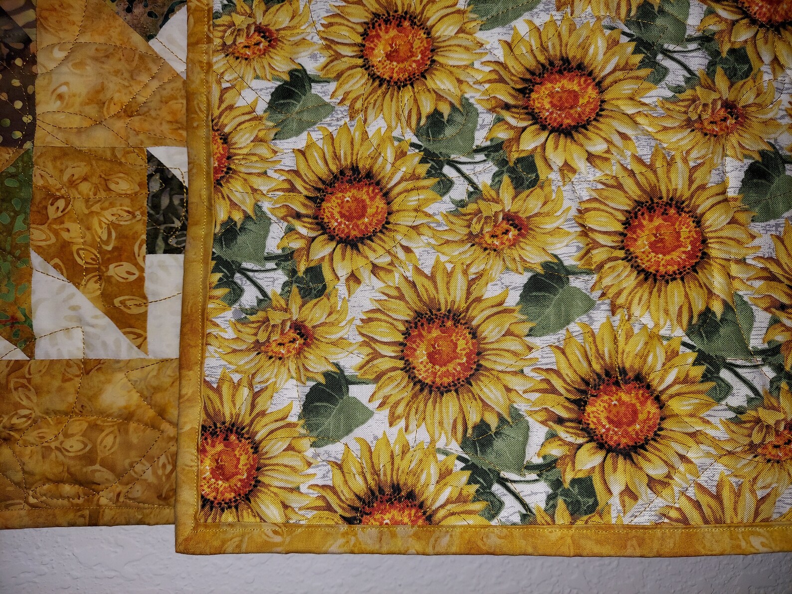 Sunflower Table Runner - Etsy