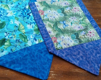 Beautiflies Table Runner
