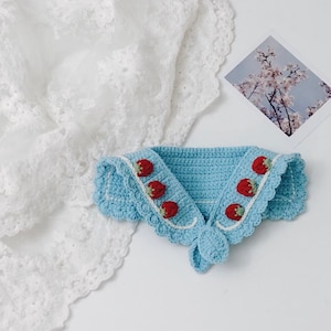 crochet pet collar - mini strawberries - 100% handmade