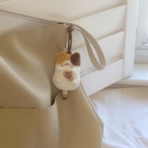 Crocheted Cute Cat Earphone Bag/Earbud Case/Coin Pouch/Key Holder/Mini Wallet-100% Handmade