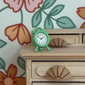 Miniature Alarm Clock, dollhouse miniature, dollhouse accessories and dollhouse decorations