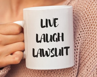 Tazza da avvocato, tazza da studente di giurisprudenza, regali divertenti da avvocato, regalo per studenti di giurisprudenza, regalo da avvocato per lei, compleanno di laurea di avvocato.