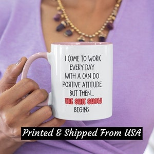Supervisore dello spettacolo di merda, Giornata dei capi, Tazze per il capo, Tazza per colleghi con umorismo in ufficio, Divertenti tazze sarcastiche per il lavoro, Tazza regalo per colleghi. immagine 3