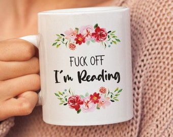 Buch-Liebhaber-Geschenk, Bücherwurm Becher, Bücherwurm Becher, Bibliothekar Becher, Buchbecher für Frauen, Bibliothekar Becher, Lesebecher, Idee zum Thema Buch.