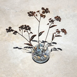 Rusty Flowers Bouquet - Forget-Me- Not Wildflowers for Plant Pot Decoration - Rusted Metal Flower Plant Stake for Garden Vase