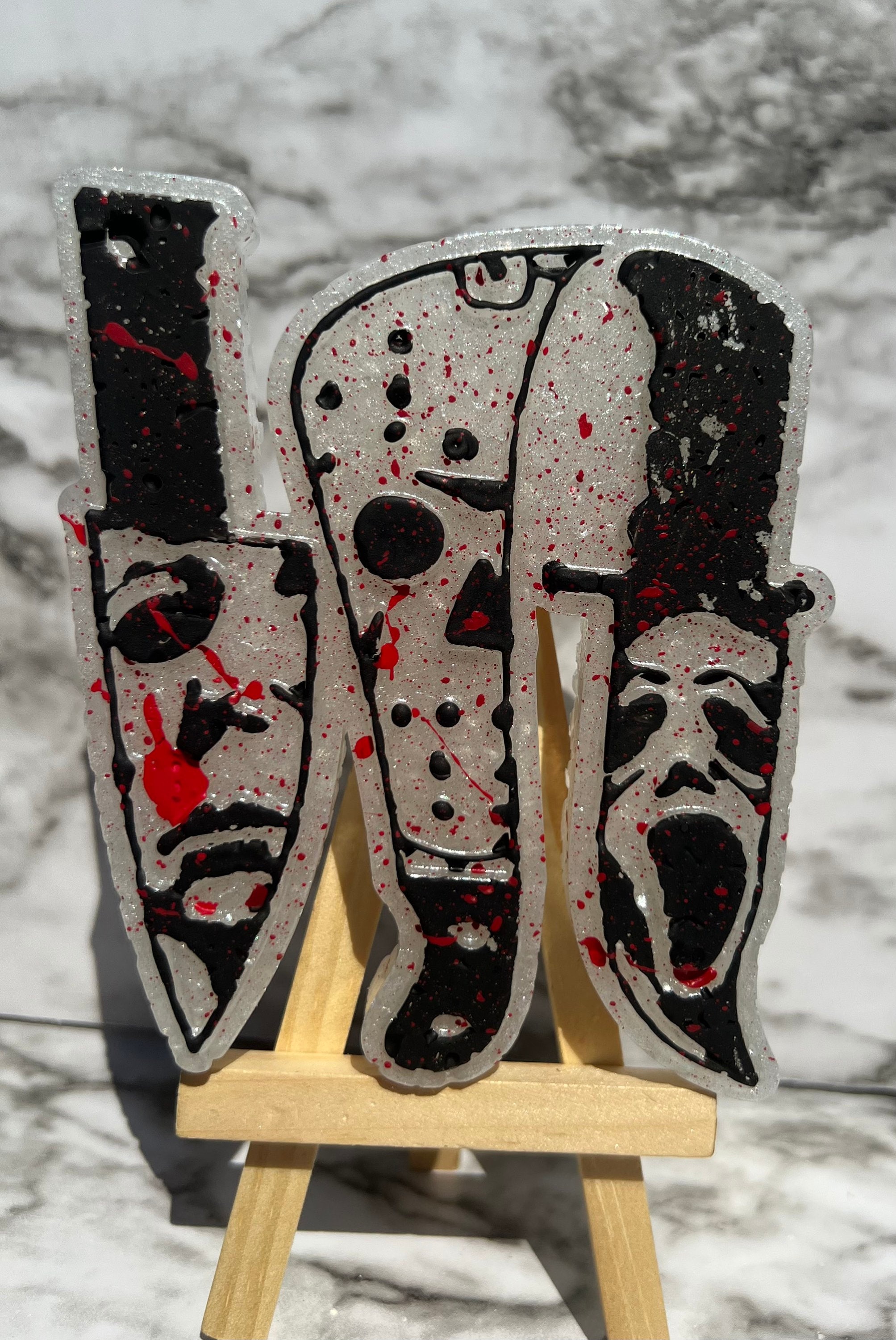 Horror Knives Hanging Freshie
