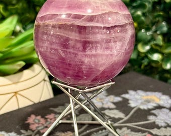Banded Purple Fluorite Sphere – Polished Layered Gemstone Ball, Crown Chakra Aligned Stone, Gift for Crystal Lovers and Intuitive Collectors