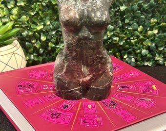 Arfvedsonite Garnet Female Torso – Divine Feminine Energy Sculpture, Empowering Female Form Carving, Embodying Grounding and Divine Insight