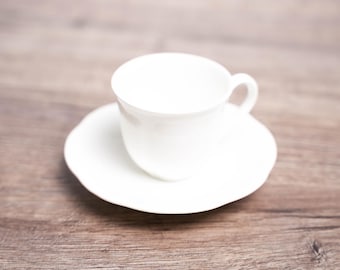 Vintage Villeroy & Boch Arco Weiss Espresso Cup with Saucer – Porcelain, 5.5 cm high – Elegant white coffee moment