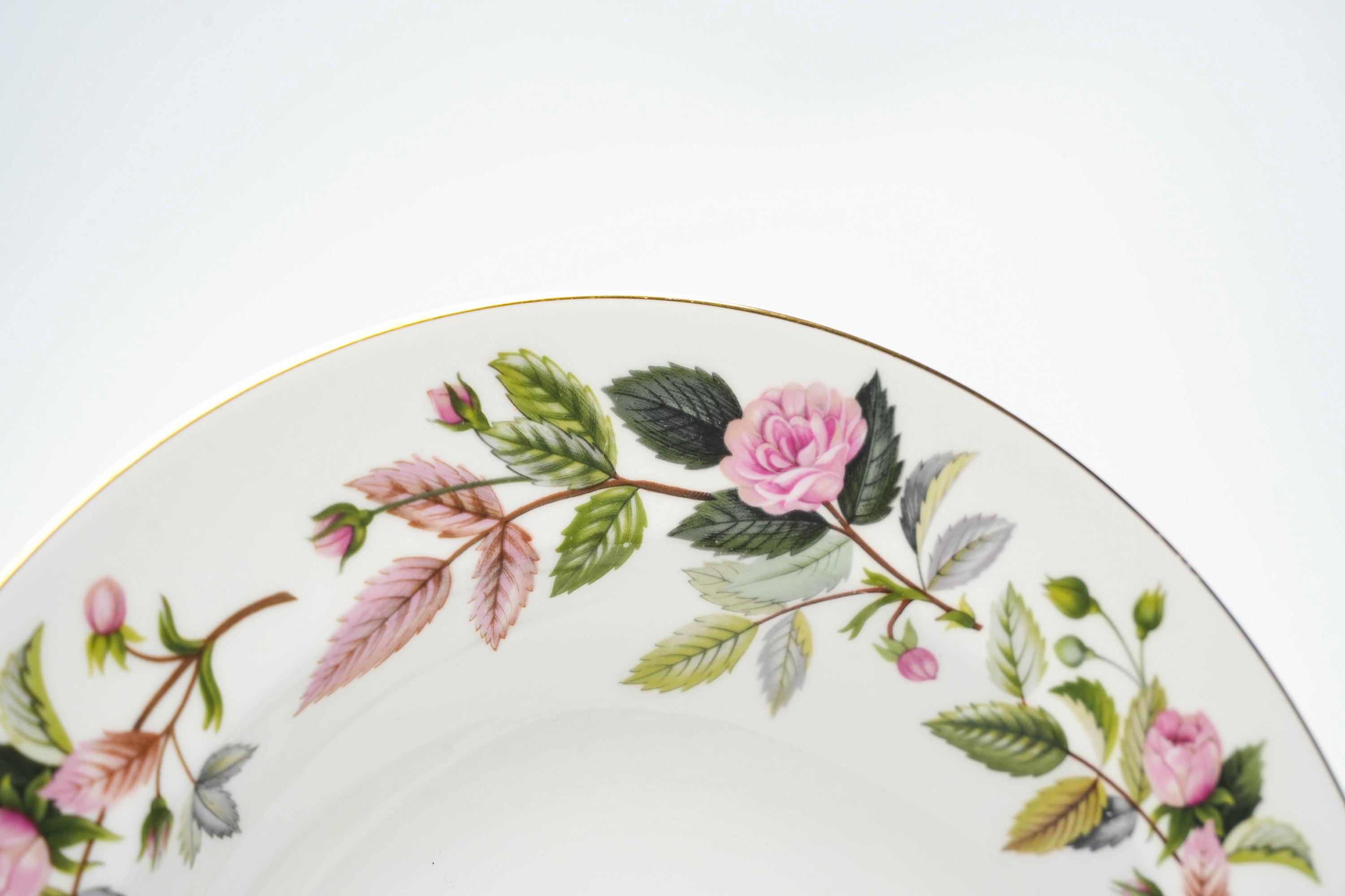 Wedgwood “hathaway Rose” Flat Serving Plate Bone China – Vintage