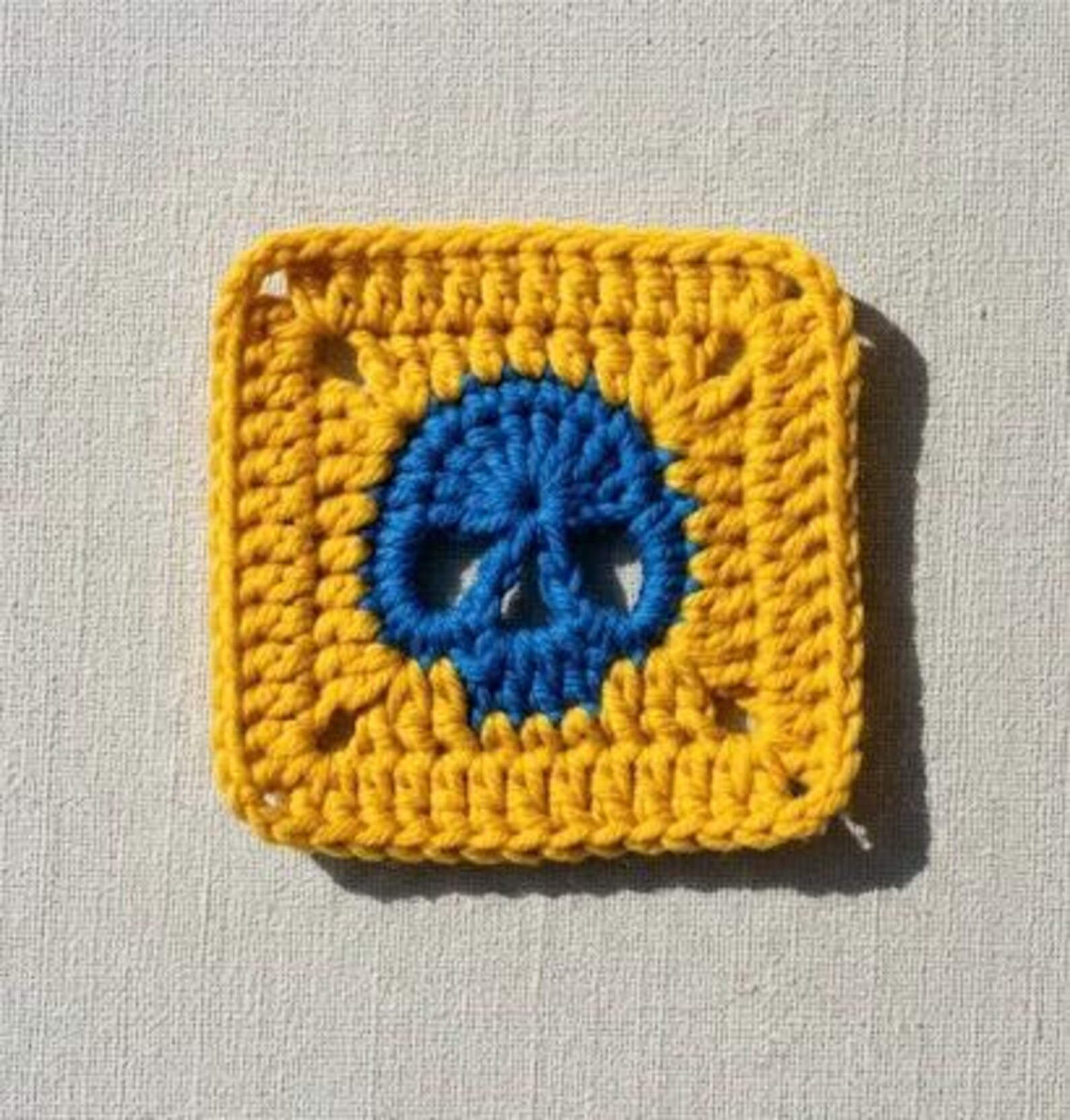 Pattern Kmy Skull Granny Square Crochet Pattern, Halloween Gothic Decor Digital PDF ...