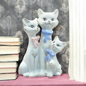 Beautiful Vintage Porcelain Cat Family. Estimated to Be from 1960s-1970s. White w. Hand-Painted Golden Details. Mid-Century Modern Ceramic