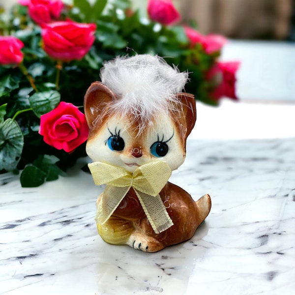 Lovely Vintage Napco Originals Kitsch Cat from Japan. Made in the 1950s. Fuzzy Brown White Cat figurine w. Hair/fur & Big Eyes. Collectible