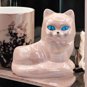 Pastel Pink Vintage Porcelain Cat Cotton Colder. Estimated to Be From 1970s. Glossy with Hand-Painted Face. Gift for Cat Lover.