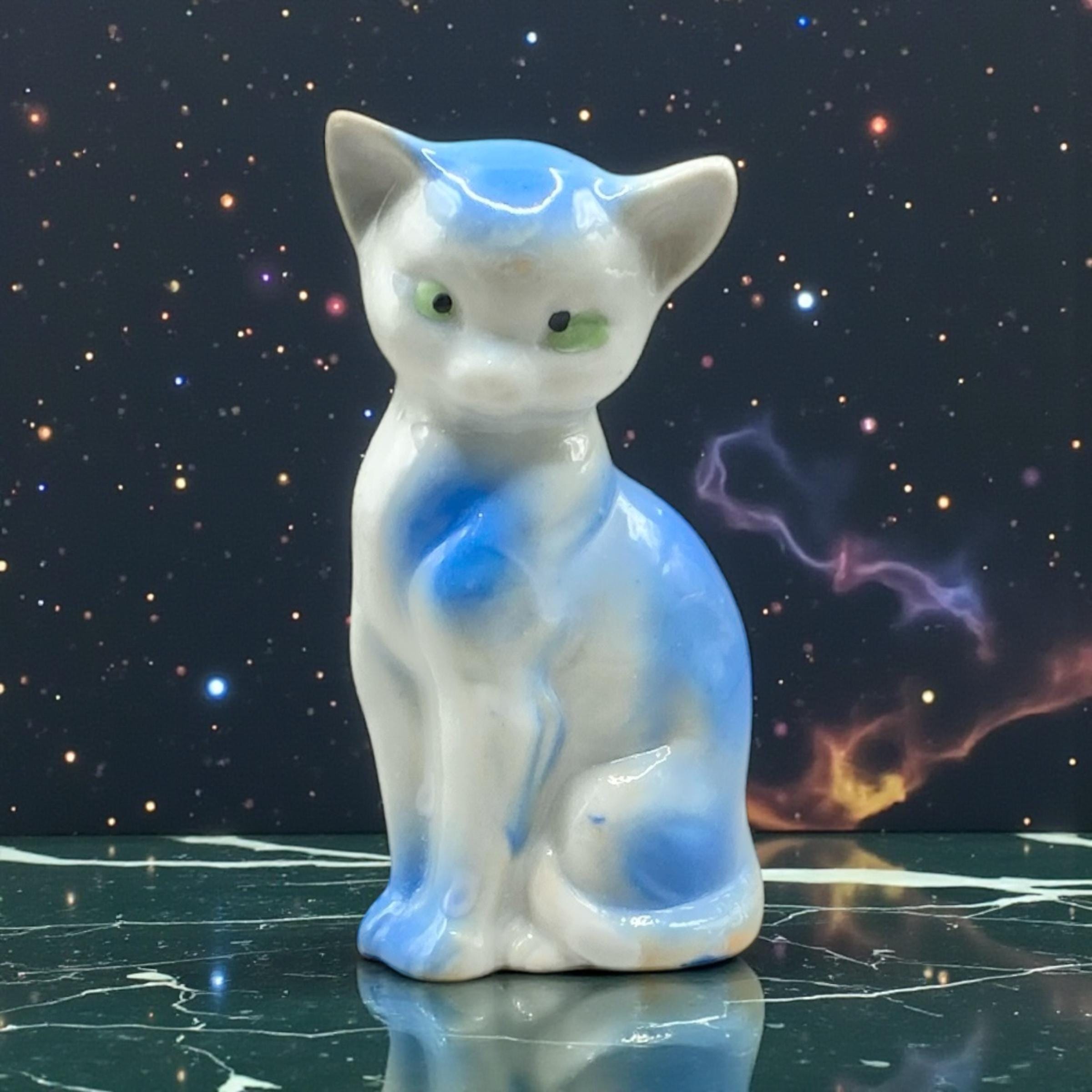 Rare Japanese Strange White & Blue Vintage Porcelain Cat. From the