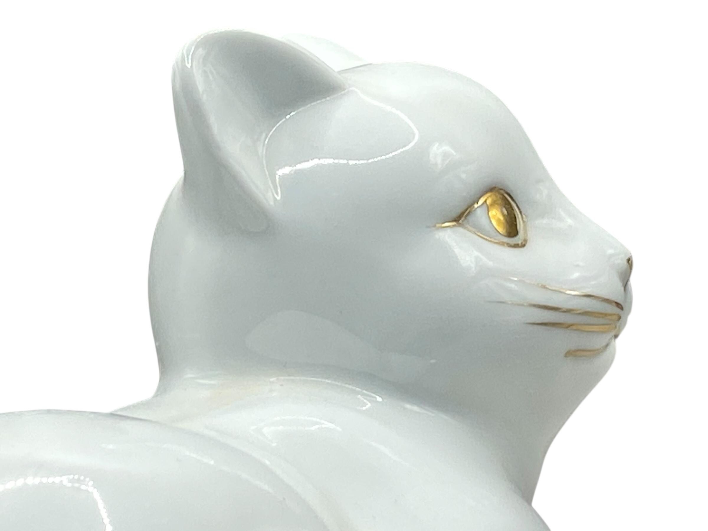 Beautiful White Vintage Porcelain Cat W. Golden Details. From