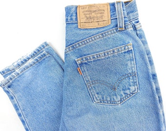 Levi&#39;s 881 W24 L30 Vintage distressed jeans washed stone Levis 881 W24 L30 on tag. orange tab! Levis women light blue wash 90s 24/30 xxs xs