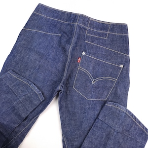 Vintage Levi's Engineered 28/29 Jeans 00004 Vintage Levi's